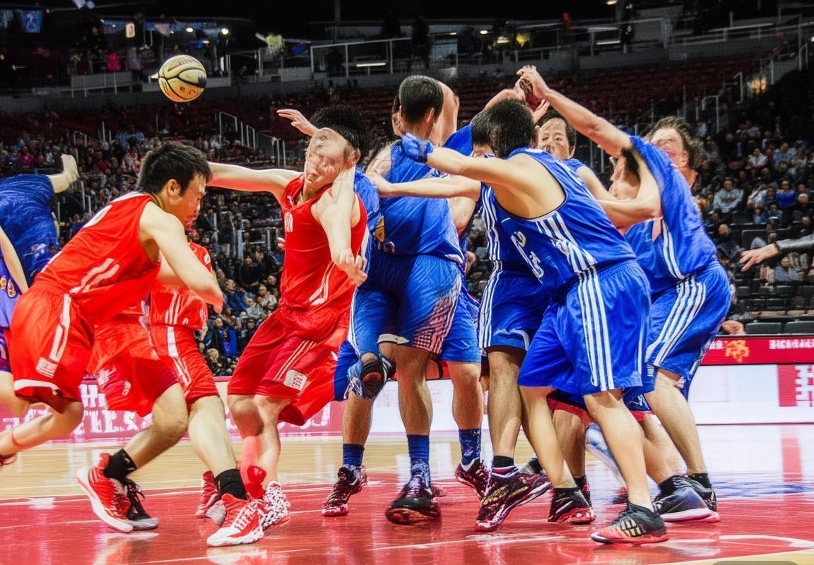 2015年CBA决赛：广东队VS广厦队巅峰对决纪实(图3)